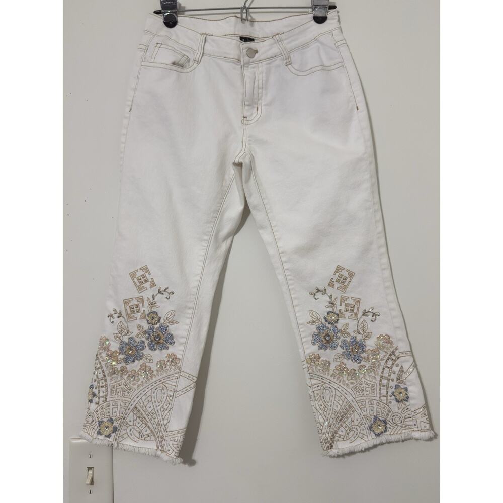 A.Z.I Jeans Rhinestone Embroidered Embellished White Cropped Women’s Size 6 NWOT